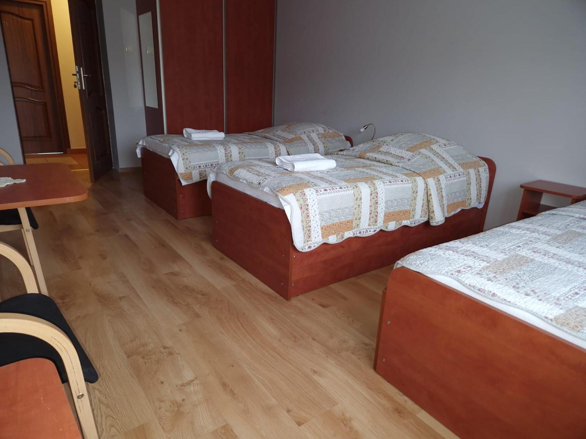 Hotelik Ustrzycki Устшики Долне Екстериор снимка