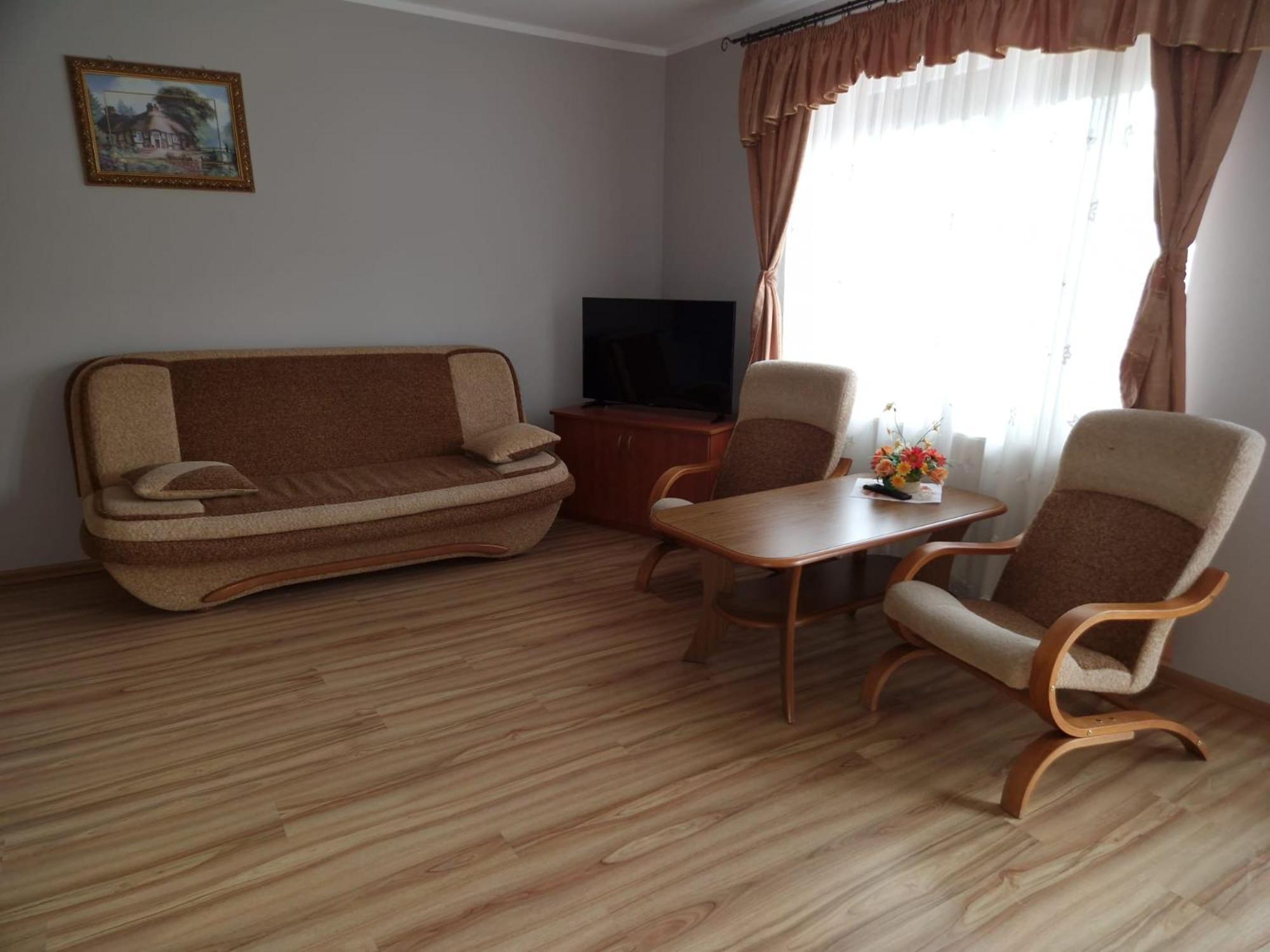 Hotelik Ustrzycki Устшики Долне Екстериор снимка